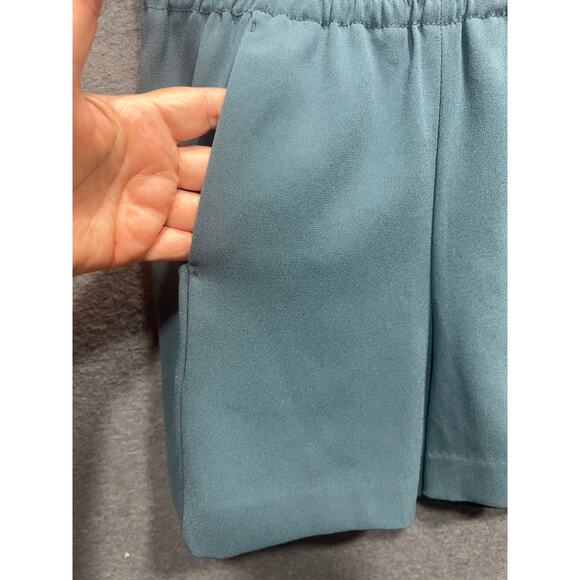 Babaton Aritzia Darren Women Blue Shorts Size XS Triacelate Blend - Picture 4 of 9